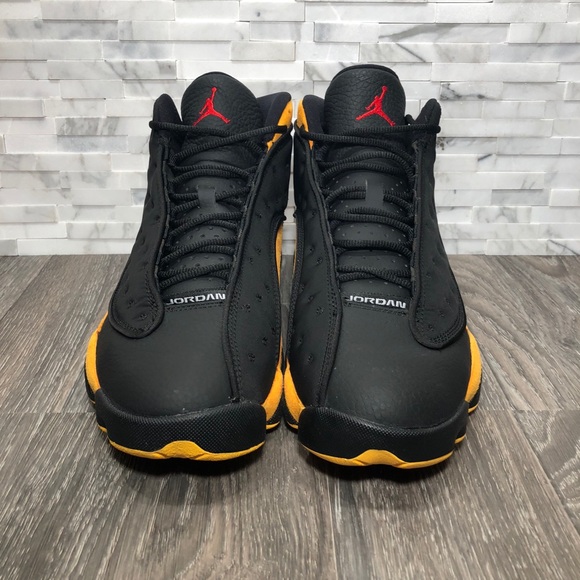 Air Jordan Retro 13 Melo Class of 2002 - Picture 3 of 8